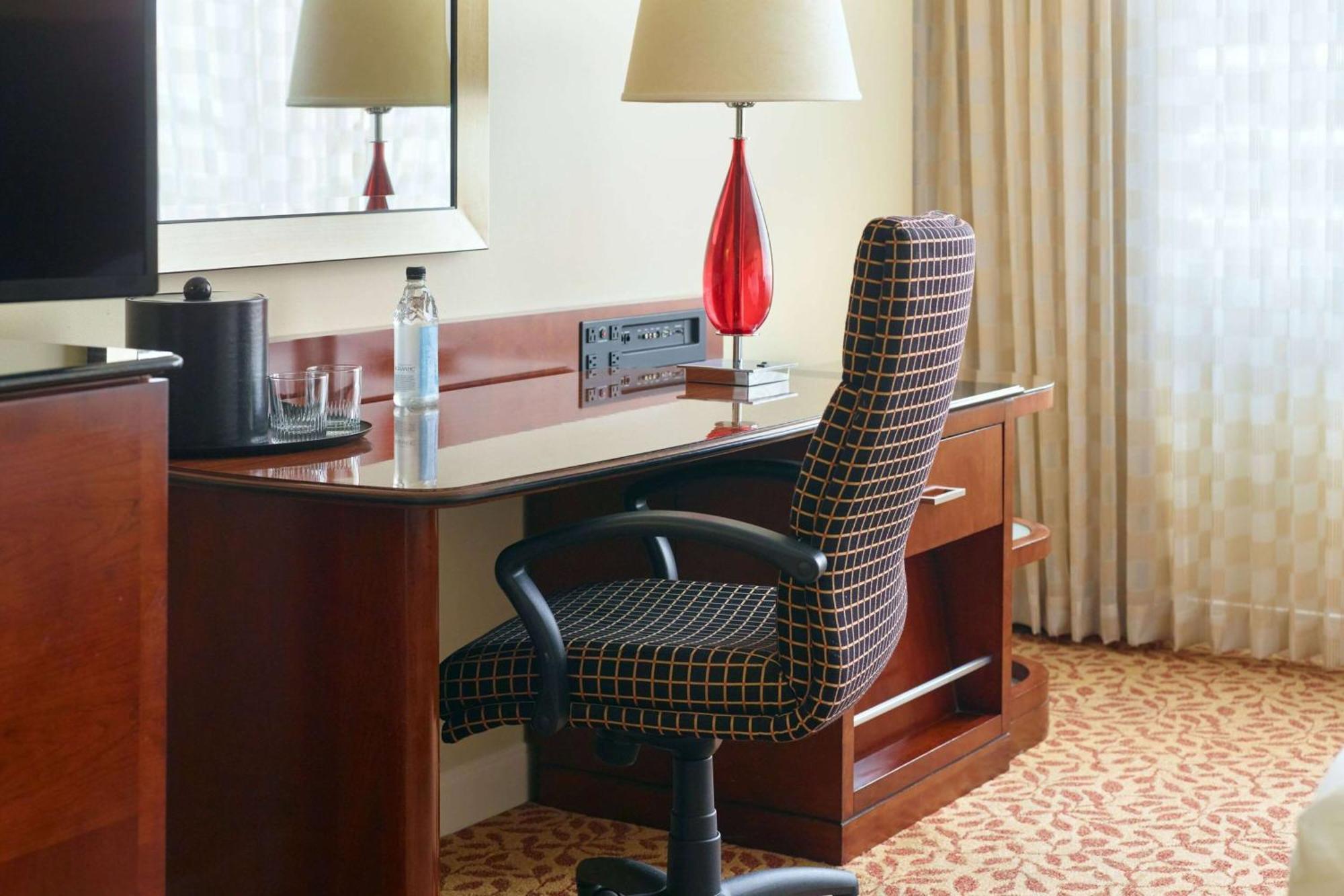 Wyndham Atlanta Buckhead Hotel & Conference Center Dış mekan fotoğraf